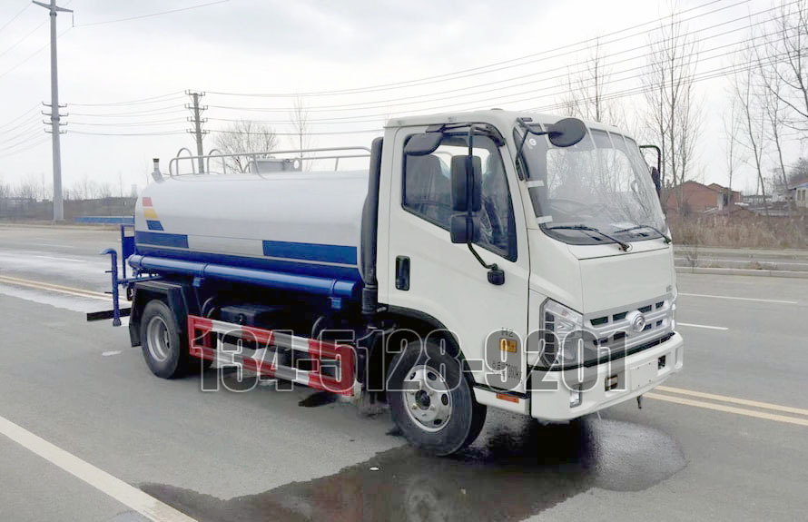 福田康瑞5吨洒水车